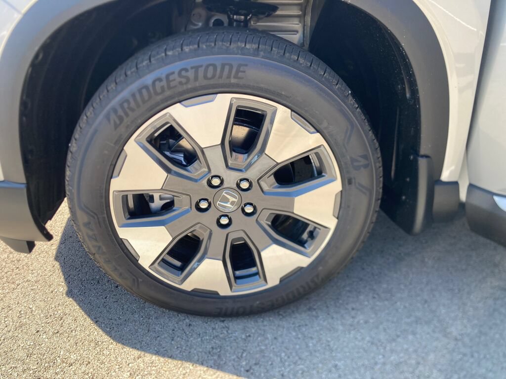 New 2026 Honda Pilot Elite image 6
