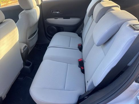 Used 2022 Honda HR-V LX image 20