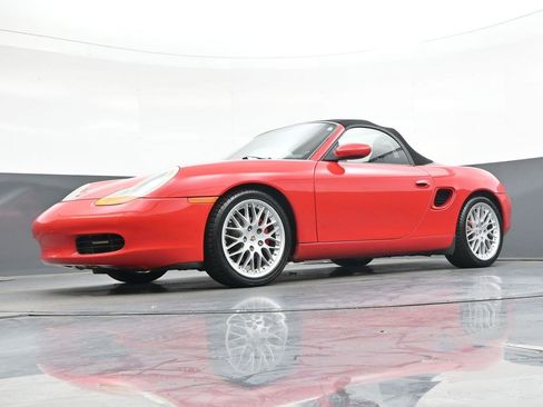 Used 1999 Porsche Boxster RWD image 34