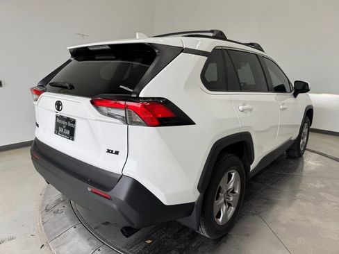 Used 2025 Toyota RAV4 XLE w/ Convenience Package FWD image 31