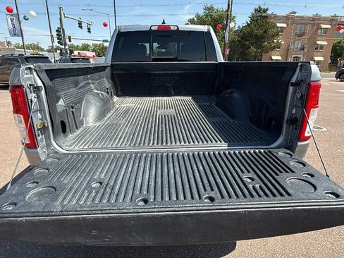 Used 2019 RAM 1500 Big Horn AWD/4WD image 11