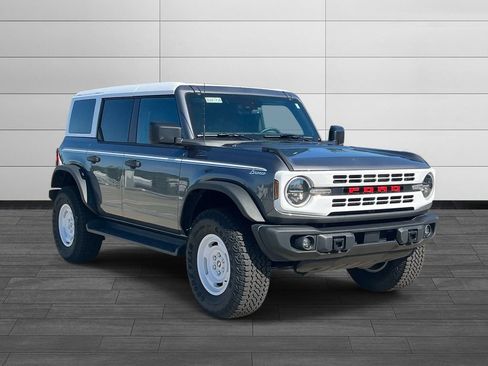 Used 2025 Ford Bronco Heritage Edition AWD/4WD image 7