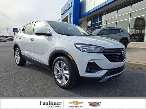 Certified 2023 Buick Encore GX Preferred w/ Cold Weather Comfort Package image 1