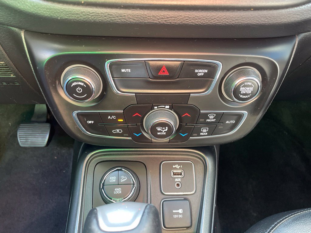 Used 2019 Jeep Compass Trailhawk AWD/4WD image 20