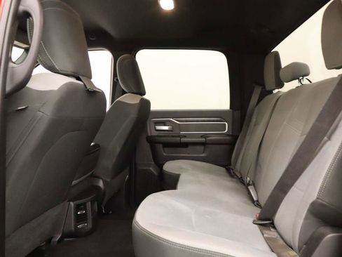 Used 2021 RAM 3500 Big Horn image 17