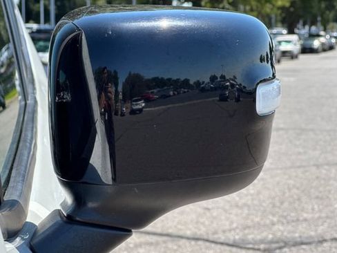 Used 2023 Jeep Renegade Latitude AWD/4WD image 53