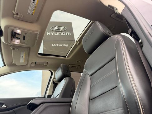 Used 2021 GMC Acadia Denali w/ Denali Technology Package FWD image 30