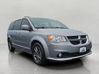 Used 2017 Dodge Grand Caravan SXT w/ Rear Park Assist Package