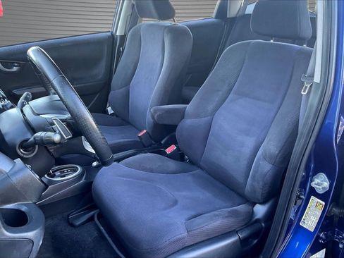 Used 2013 Honda Fit Sport image 21