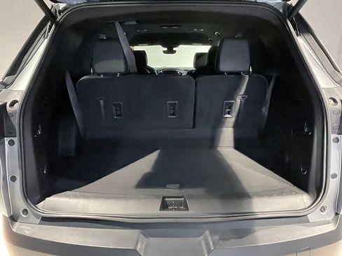 Used 2023 Chevrolet Traverse RS image 5