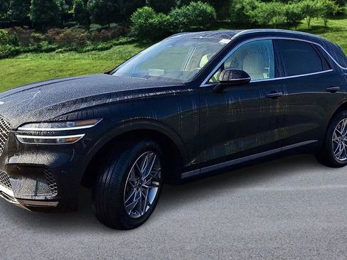 Used 2025 Genesis GV70 2.5T image 4