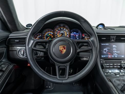 Certified 2018 Porsche 911 GT3 RWD image 26