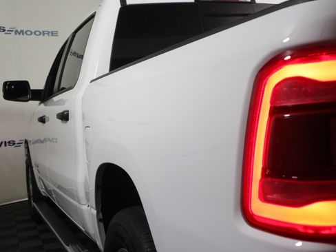 Used 2023 RAM 1500 Big Horn image 10
