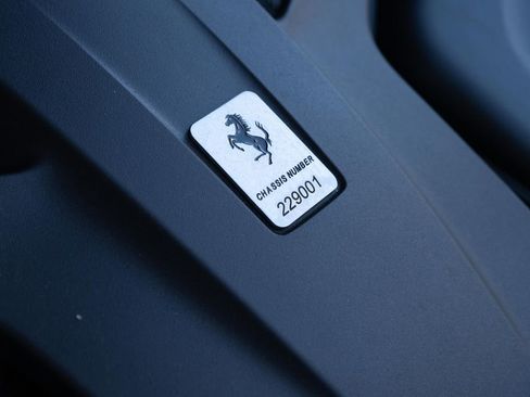 Certified 2018 Ferrari GTC4Lusso AWD/4WD image 11