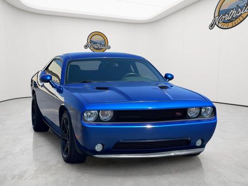 Used 2012 Dodge Challenger R/T RWD image 5