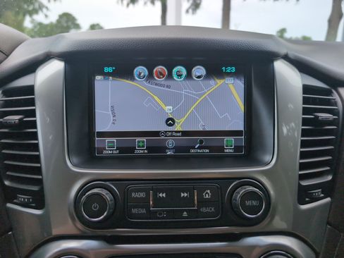 Used 2019 Chevrolet Tahoe LT AWD/4WD image 24