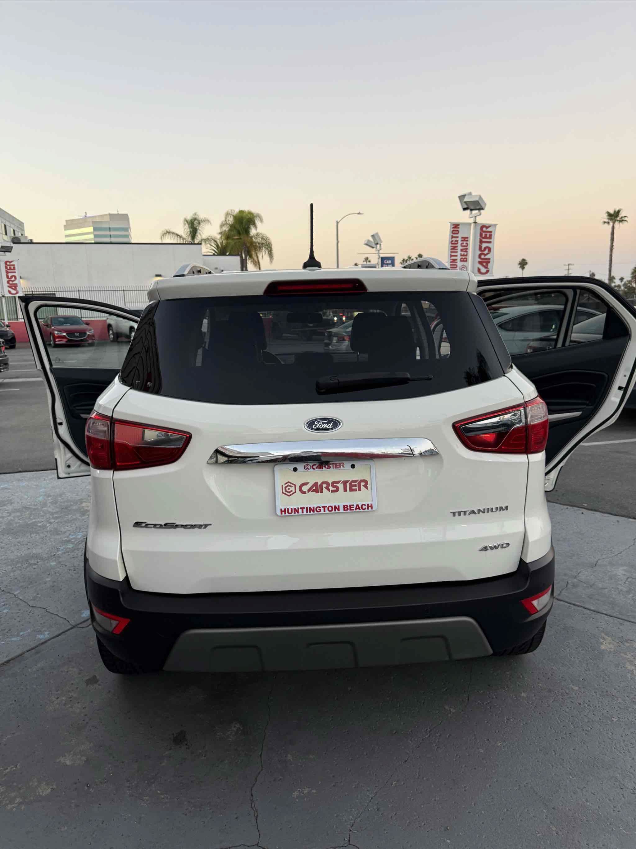 Used 2022 Ford EcoSport Titanium AWD/4WD image 44