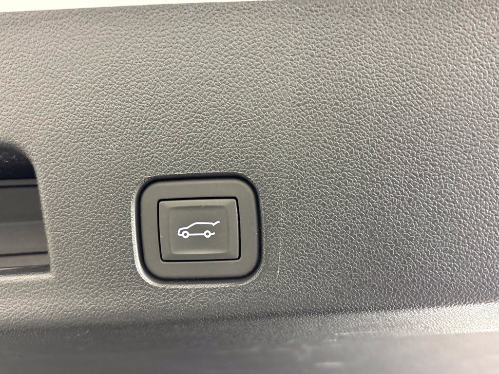 Certified 2026 GMC Acadia Elevation FWD image 29