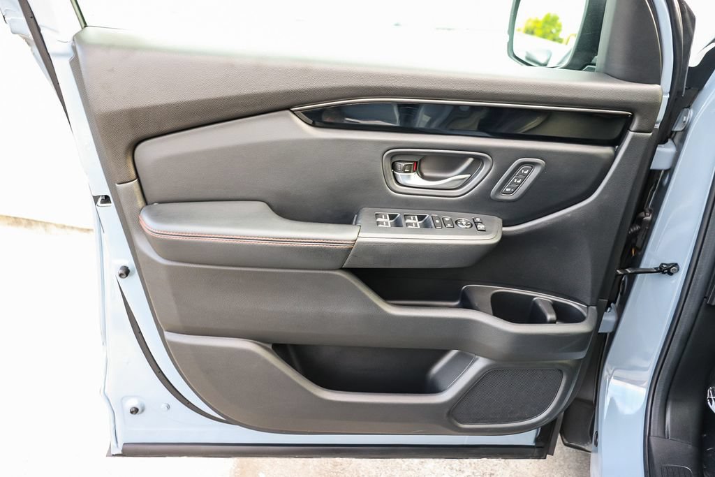 Used 2024 Honda Pilot TrailSport image 25