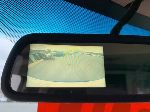 Used 2018 Chevrolet Express 3500 w/ Driver Convenience Package image 13