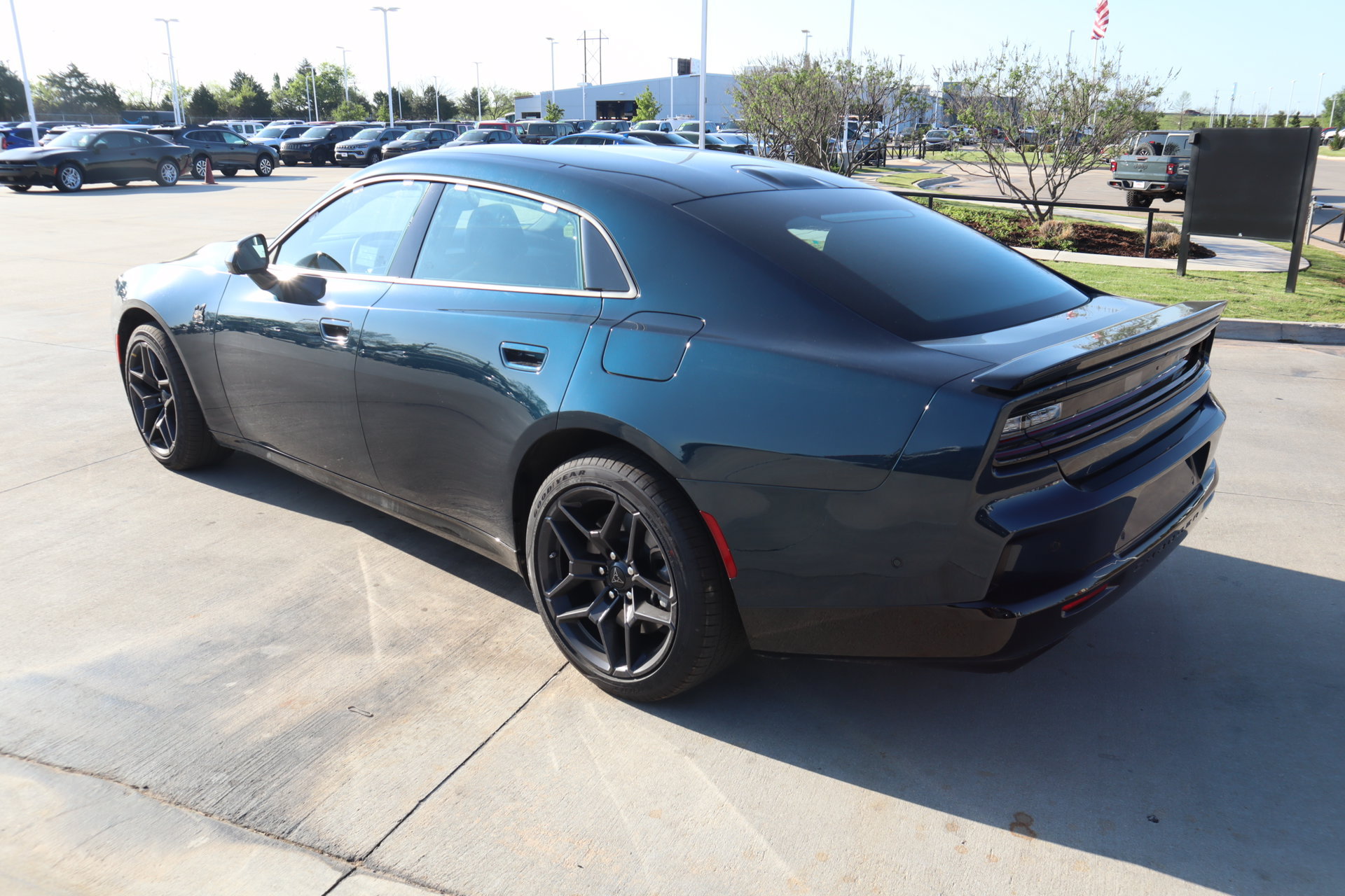 New 2026 Dodge Charger Scat Pack w/ Blacktop Package AWD/4WD image 22