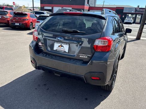 Used 2017 Subaru Crosstrek 2.0i Premium w/ Popular Package #2 AWD/4WD image 7