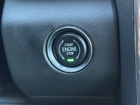 New 2026 GMC Acadia Denali w/ Super Cruise Package FWD image 24