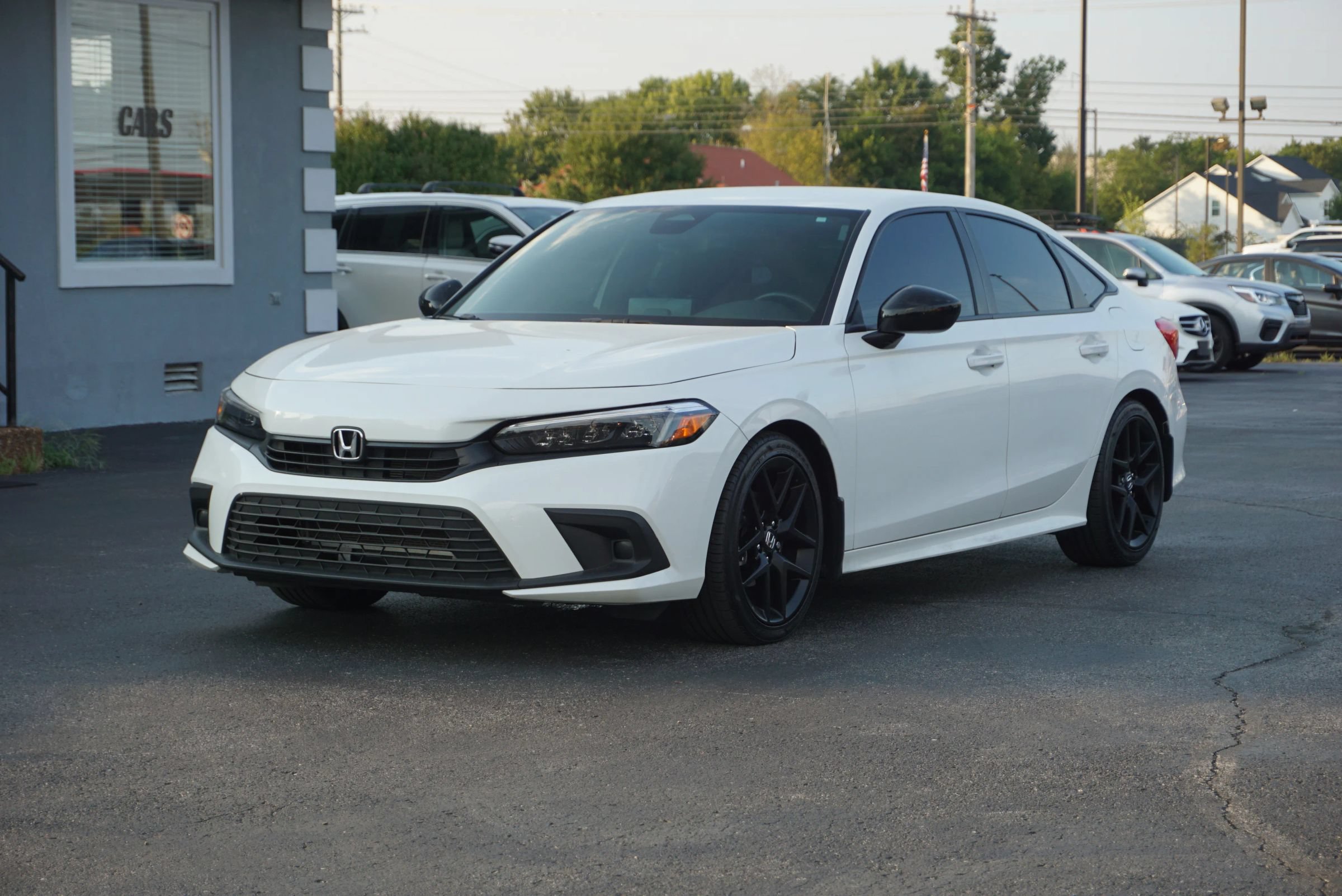 Used 2024 Honda Civic Sport image 1