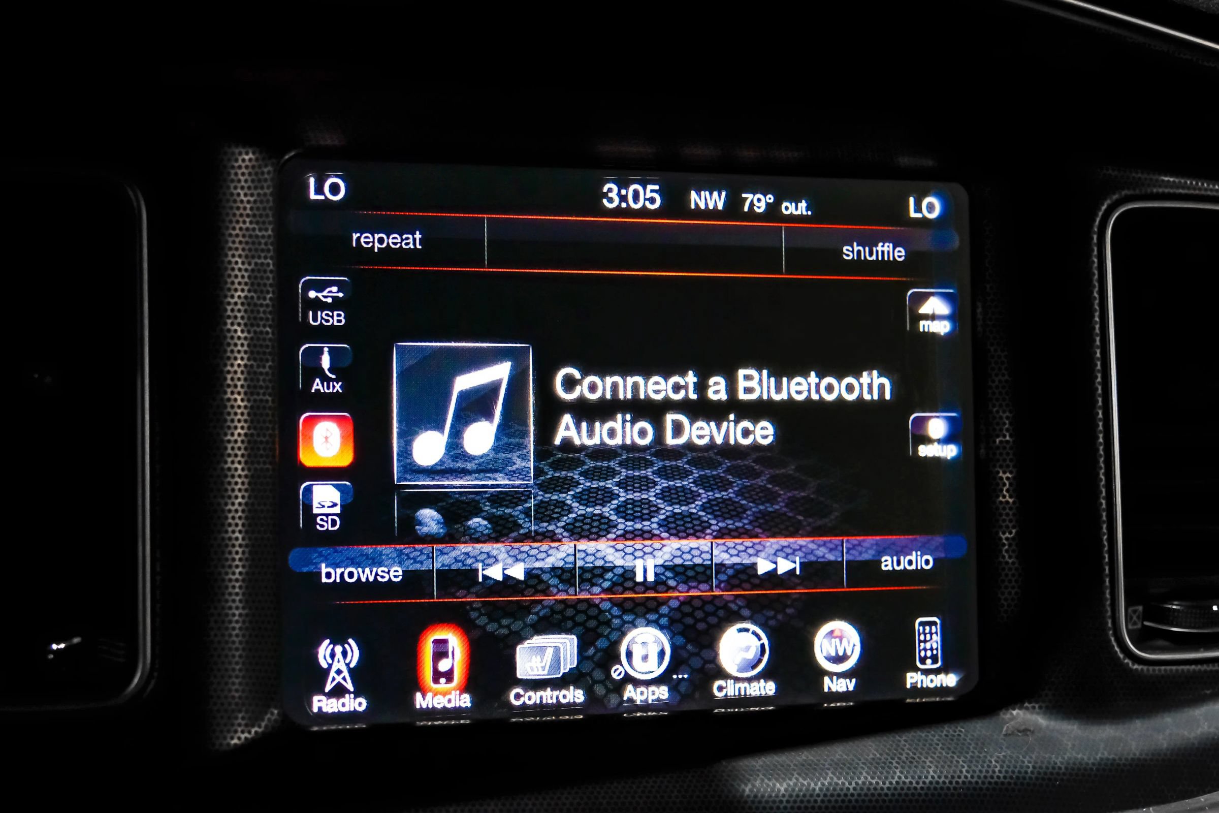 Used 2016 Dodge Charger SXT w/ Navigation & Travel Group RWD image 28