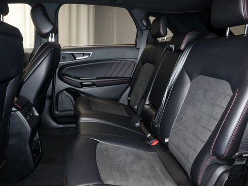 Certified 2024 Ford Edge ST-Line AWD/4WD image 22