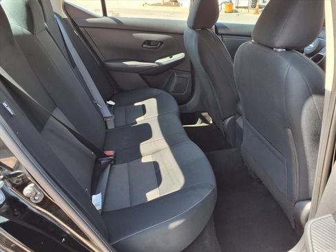 Used 2024 Nissan Sentra SV FWD image 12