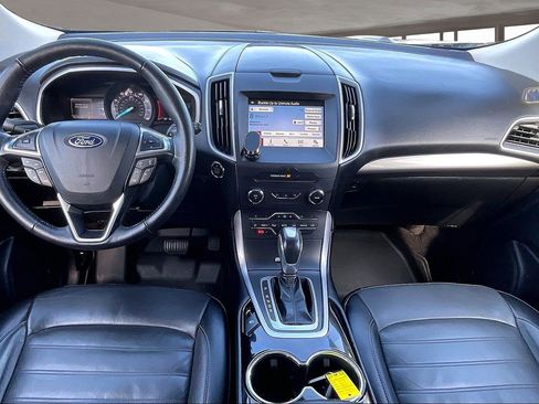 Used 2018 Ford Edge SEL w/ Equipment Group 201A image 7
