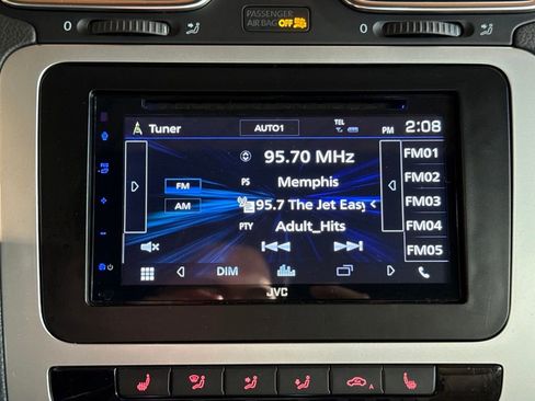 Used 2014 Volkswagen Eos Executive image 19