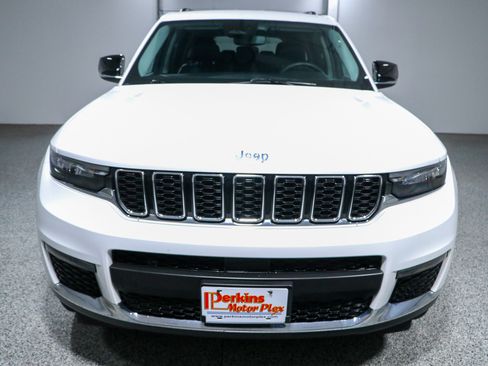 Used 2023 Jeep Grand Cherokee L Limited w/ Trailer Tow Group (B) AWD/4WD image 4