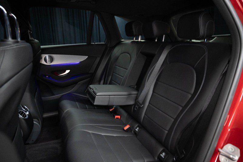 Used 2020 Mercedes-Benz GLC 300 image 13