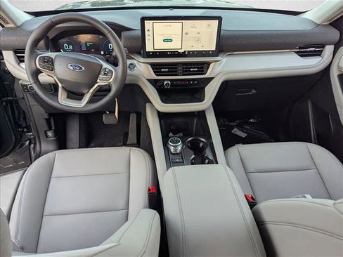 New 2026 Ford Explorer Active w/ Active Comfort Package image 14