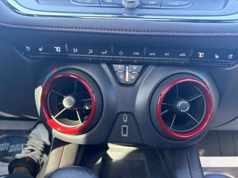 Used 2023 Chevrolet Blazer RS w/ Enhanced Convenience Package FWD image 26