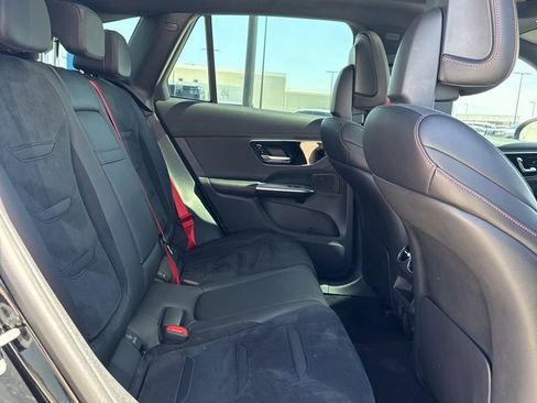 Used 2024 Mercedes-Benz GLC 43 AMG 4MATIC image 9