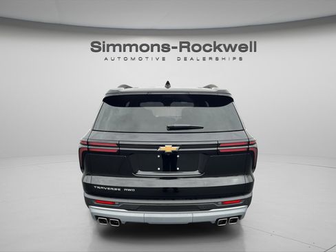New 2026 Chevrolet Traverse LT w/ Driver Confidence Package image 6