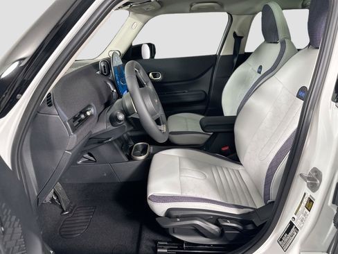 Used 2025 MINI Cooper S image 24