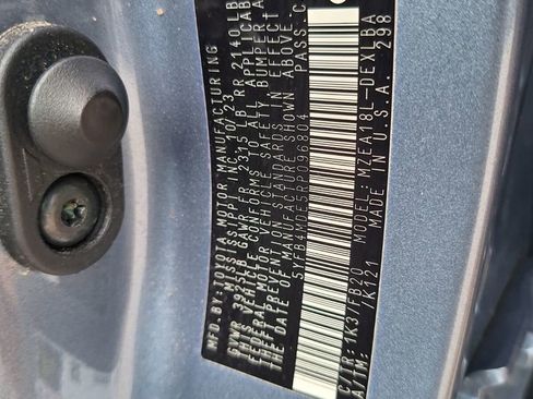 Used 2024 Toyota Corolla LE image 31