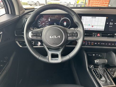 Certified 2025 Kia Sportage SX FWD image 19
