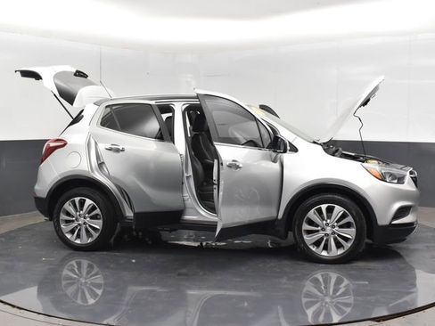 Used 2018 Buick Encore Preferred FWD image 36