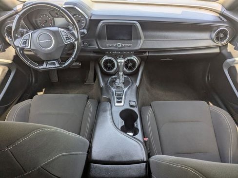 Used 2020 Chevrolet Camaro LT RWD image 15