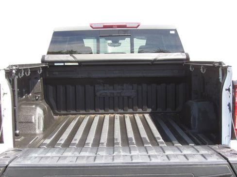 Used 2019 GMC Sierra 1500 AT4 w/ AT4 Premium Package AWD/4WD image 9