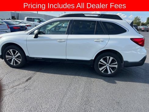 Used 2019 Subaru Outback 2.5i Limited AWD/4WD image 9