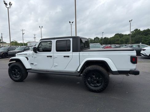 Used 2022 Jeep Gladiator Sport AWD/4WD image 10