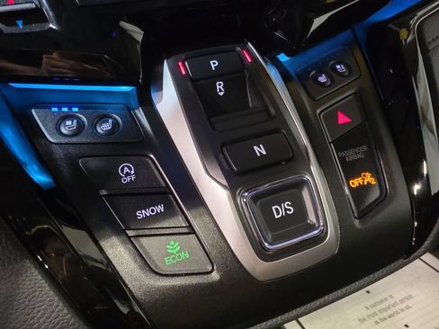 Certified 2025 Honda Odyssey Elite image 22