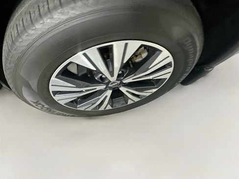 Used 2023 Nissan Rogue SV image 11