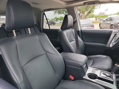 Used 2021 Toyota 4Runner Limited image 12